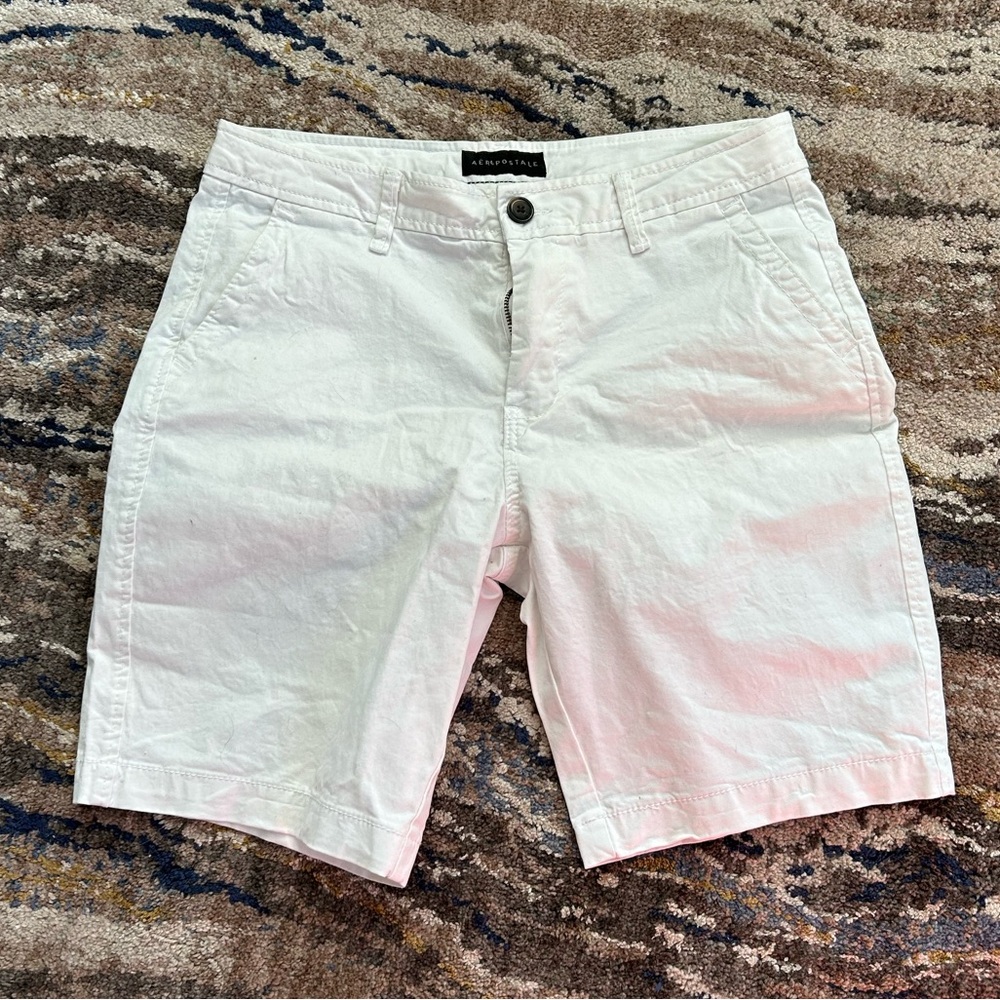 AEROPOSTALE NWOT Mens White Short Size 30